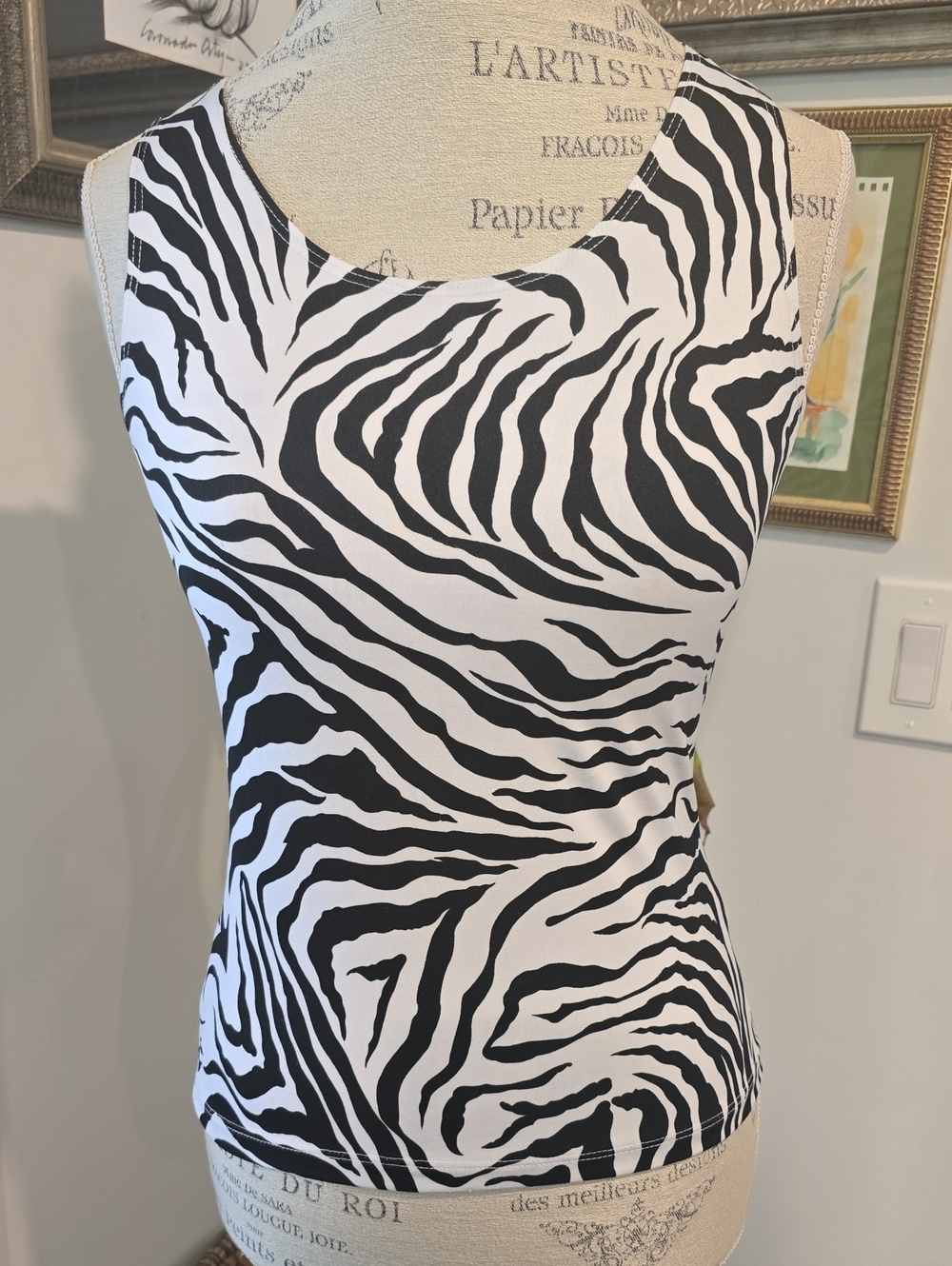 ivory  Black & White Zebra-Print Tank Top